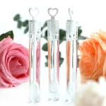 50PCS 미니 화이트 러브 하트 모양 버블 비누 병 버블 물 웨딩 게스트 호의 파티 용품 아이 장난감