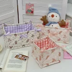 정리함 화장품 폴딩박스 정리함 스퀘어 보관 바구니 레이스 꽃 데스크탑 주최자 보관 바구니 한국 누비 이불 보관 바구니 귀여운 보관 프레임 홈 장식 광장 보관 바구니 레이스 꽃 데스크탑 주최자 보관 바구니 한국어 퀼트 보관 바구니 귀여운 보관 프레임 홈 Decorat - 이미지 3