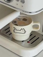 귀여운 고양이 개 커플 Ins 스타일 세라믹 머그잔 선물 고온 커피 워터 컵 만화 패턴 Staable 머그잔 - 이미지 2