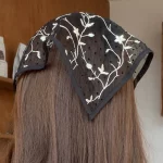여성용 블랙 섹시 헤어 스카프, 삼각형 머리띠, 자수 꽃, 쉬어 헤드 스카프, 프랑스 빈티지 스카프, 여행 사진 액세서리 - 이미지 5