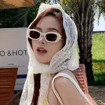 1PC 삼각형 레이스 스카프 흰색 달콤한 레이스 Turban Headscarf 여행 사진 머리띠 헤어 액세서리 적합한 숙녀 소녀 - 이미지 2