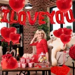 발렌타인 데이 결혼 기념일 파티 장식을위한 시뮬레이션 된 장미 꽃잎과 당신을 사랑합니다 풍선 빨간 심장 풍선 세트 - 이미지 2