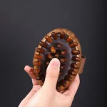 바디 안티 셀룰라이트 브러쉬 진정 나무 에센셜 오일 스파 에어 쿠션 마사지 헤어 빗 두피 마사지 브러쉬 각질 제거기 - 이미지 4