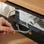 책상 아래 케이블 관리 케이블 트레이 책상 아래 클램프 전원 스트립 코드 홀더 드릴링 없음 견고하고 넓은 소모품 - 이미지 3