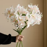 INS 인공 실크 꽃 꽃다발 가짜 백합 꽃다발 크리 에이 티브 꽃다발 연인 백합 친구 보내기 신선한 거실 장식 - 이미지 2
