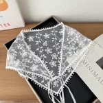 흰색 짠 꽃 레이스 헤어 스카프 랩 여성 달콤한 헤어 밴드 레트로 레이스 헤어 액세서리 통기성 삼각형 Headscarf