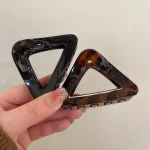 기하학 삼각형 대형 머리 발톱 클립 크랩 클램프 여자 여자 레오파드 포니 테일 홀더 헤어 바레트 헤어핀 헤어 액세서리 - 이미지 4