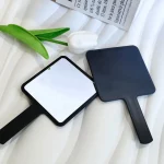 INS 블랙 핸드 헬드 미러 메이크업 거울 휴대용 화장품 거울 학생 휴대용 핸들 미러 여행 작은 주머니 - 이미지 3