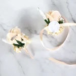 남성용 흰색 인공 장미 꽃, 손목 코사지, Boutonnieres 결혼 웨딩 액세서리 - 이미지 4
