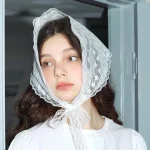 여성 프랑스어 컨트리 스타일 레이스 메쉬 삼각형 스카프 봄 여름 꽃 머리 스카프 우아한 Headwrap 보헤미안 헤어 액세서리 - 이미지 5