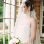 블러셔 웨딩 베일 커버가있는 얇은 신부 베일 앞면과 뒷면 2 계층 대성당 드롭 스타일 베일 웨딩 액세서리 V131 - 이미지 4