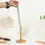 1PCS 주방 나무 화장지 홀더 롤 종이 스탠드 주최자 옷걸이 티슈 랙 욕실 수건 보관 액세서리 - 이미지 3