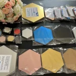 3/6/12pcs 3D 육각형 거울 벽 스티커 DIY TV 배경 거실 스티커 벽 장식 침실 욕실 홈 인테리어 - 이미지 3